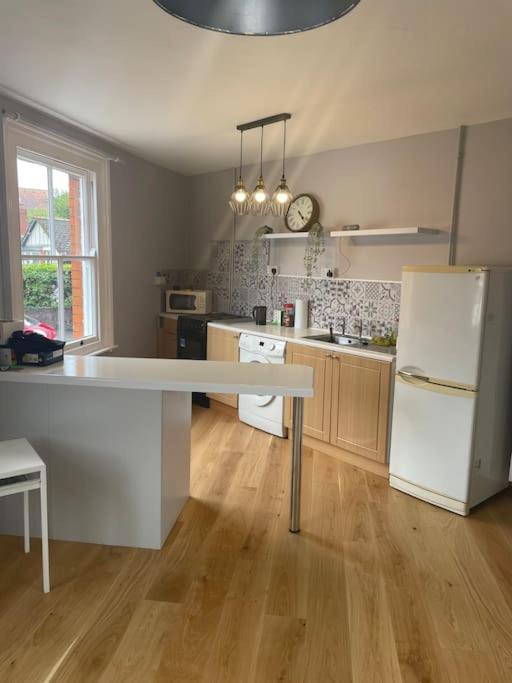 Brady'S Glastonbury Beautiful Pad Great Location! Εξωτερικό φωτογραφία