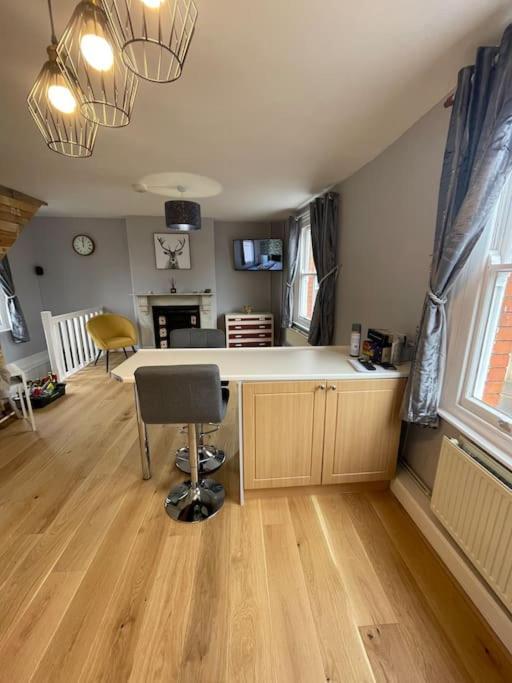 Brady'S Glastonbury Beautiful Pad Great Location! Εξωτερικό φωτογραφία
