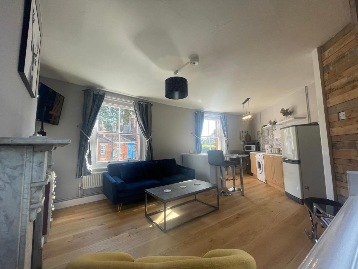 Brady'S Glastonbury Beautiful Pad Great Location! Εξωτερικό φωτογραφία